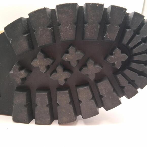 Marc Fisher Sashia Platform Combat Boot Womans Size 8 suede - Picture 8 of 8